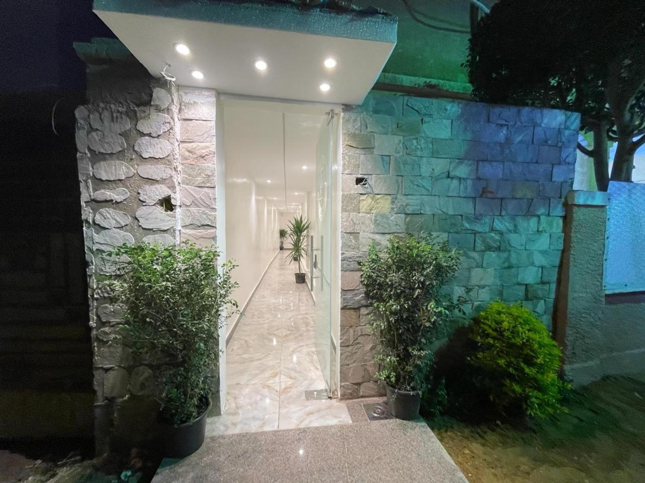 Basha Pyramids Inn Kafret el-Gabal エクステリア 写真