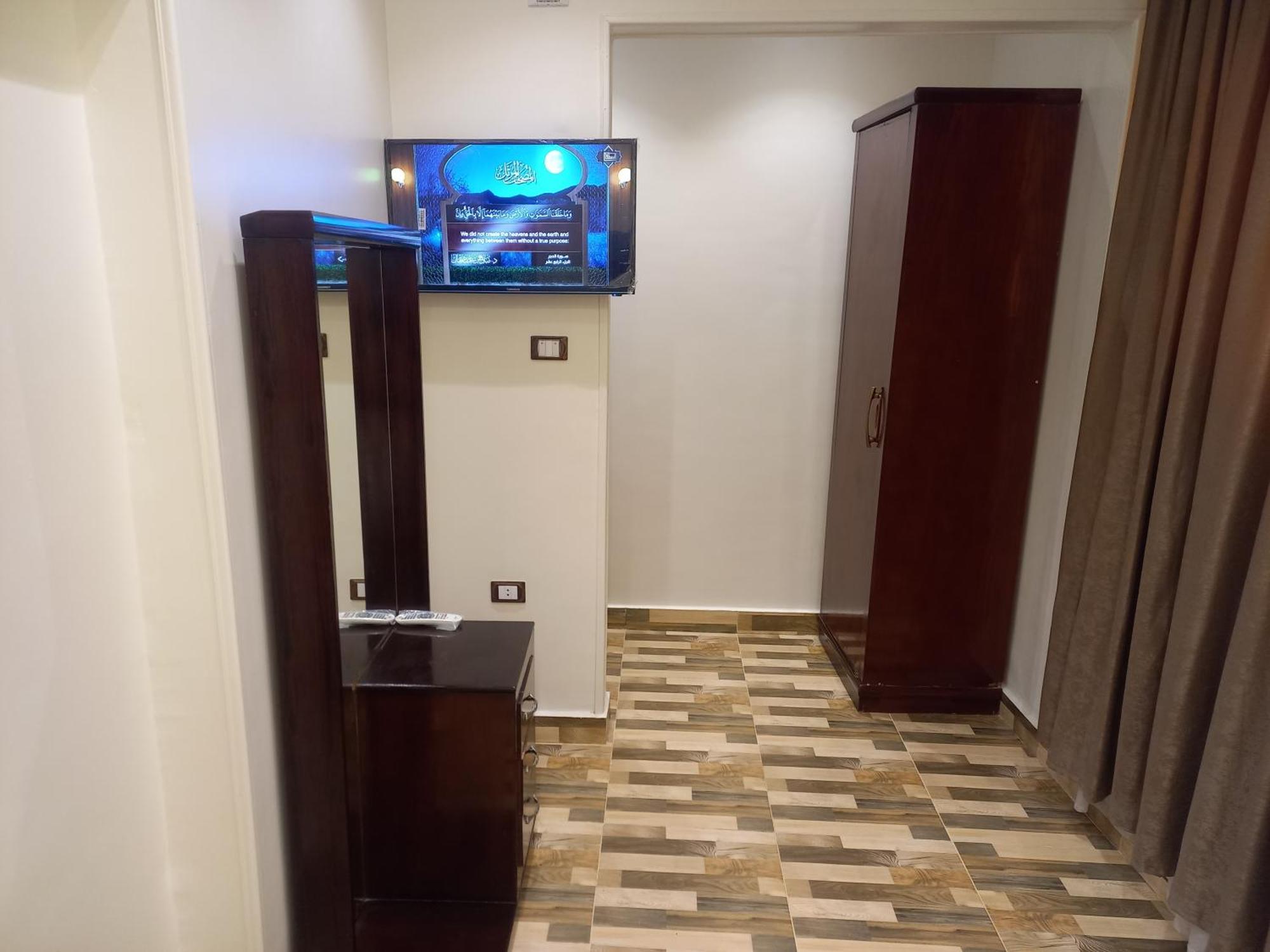 Basha Pyramids Inn Kafret el-Gabal エクステリア 写真