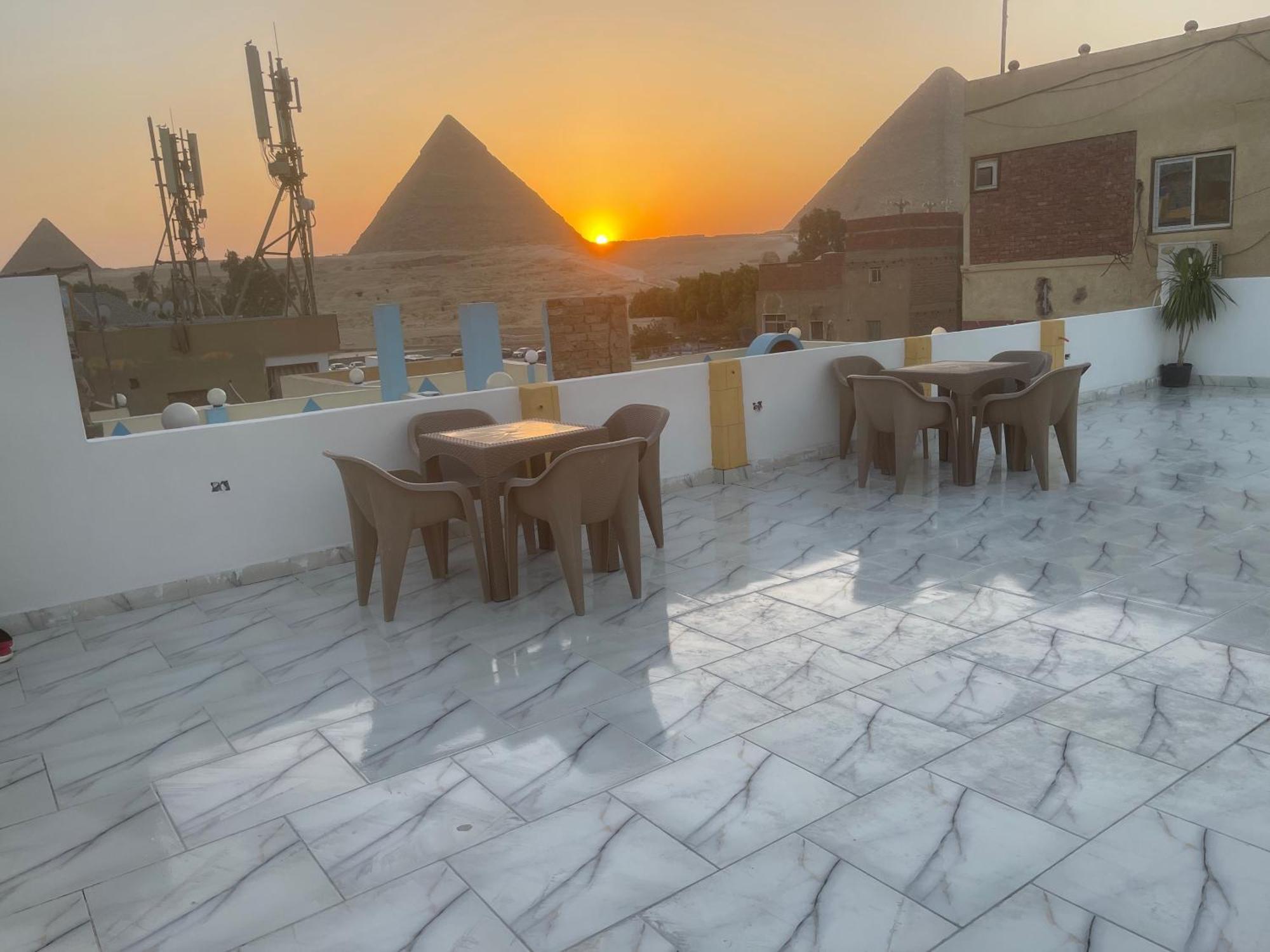 Basha Pyramids Inn Kafret el-Gabal エクステリア 写真